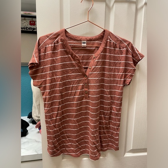 Old Navy top size S - Picture 1 of 2